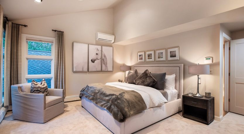 Photo of Contemporary Creek