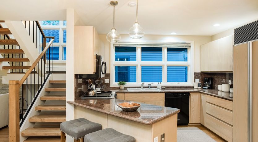 Photo of Contemporary Creek