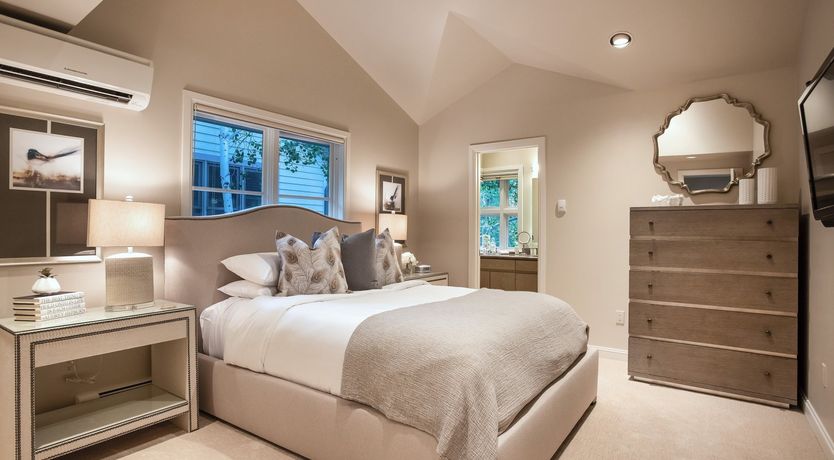 Photo of Contemporary Creek