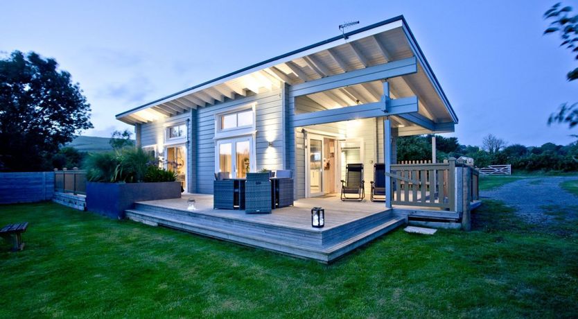 Photo of The Great Honeysuckle