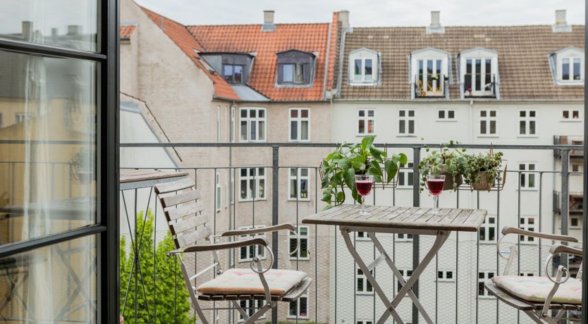 Photo of Pink Parakeet