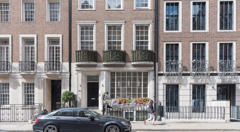 Photo of Bentinck Street Suite III