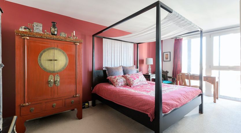 Photo of Hanging Gardens