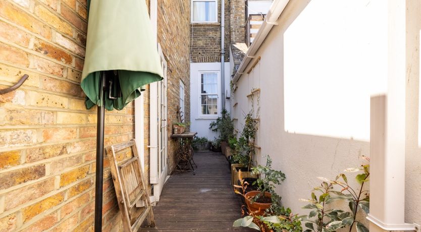 Photo of Retro Oasis