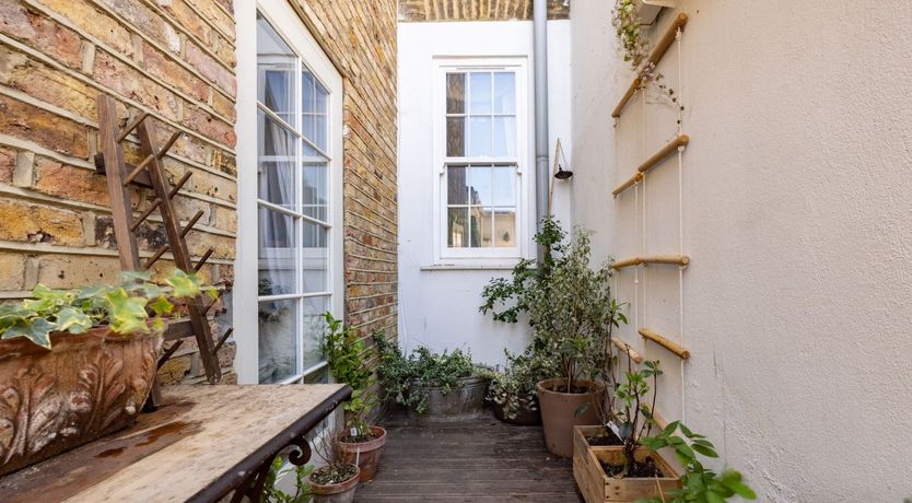 Photo of Retro Oasis