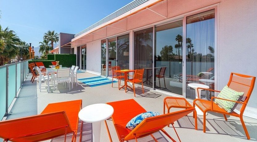 Photo of Retro Palms