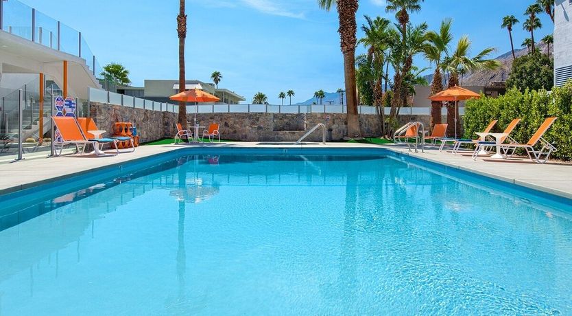 Photo of Retro Palms