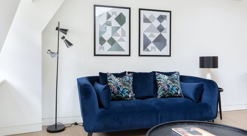 Photo of Obsidian Blue