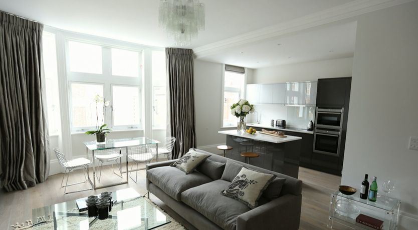 Photo of Welbeck Street Six