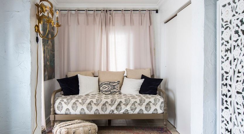 Photo of Orchid White