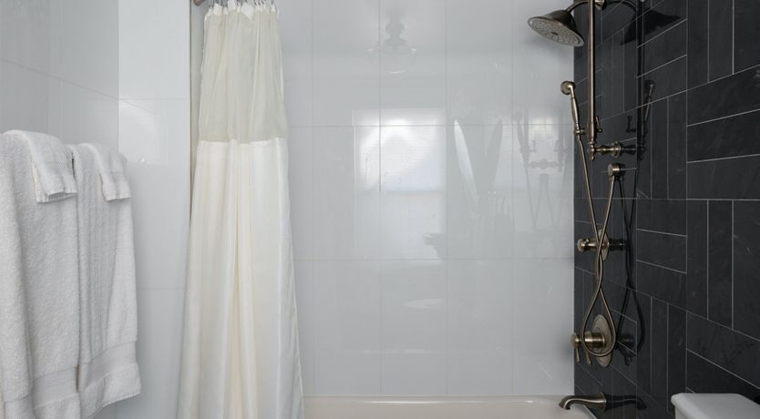 Photo of The Trimmed Walls