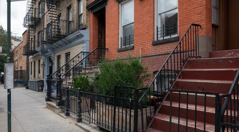 Photo of The Trimmed Walls