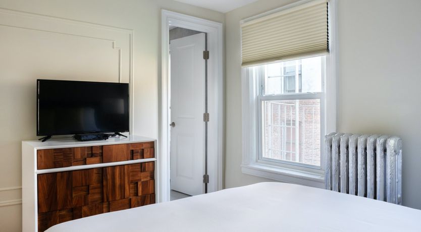 Photo of The Trimmed Walls