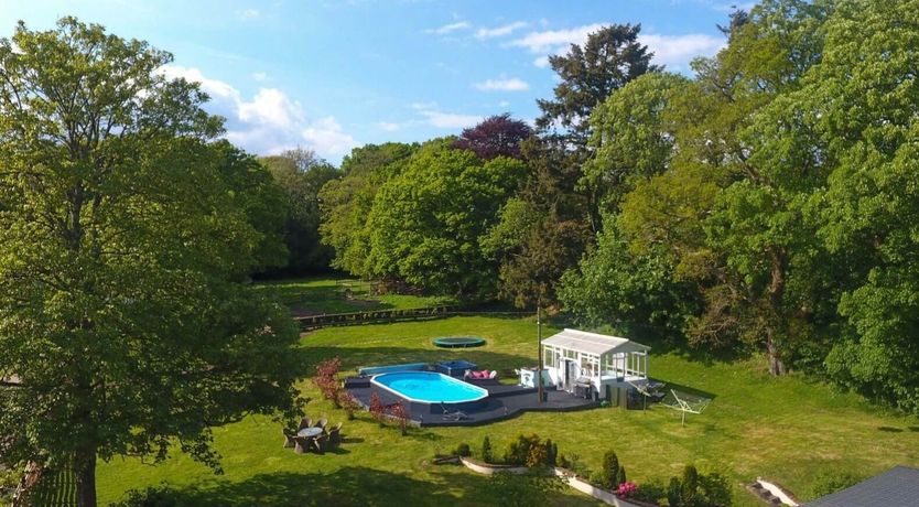 Photo of Wisteria House