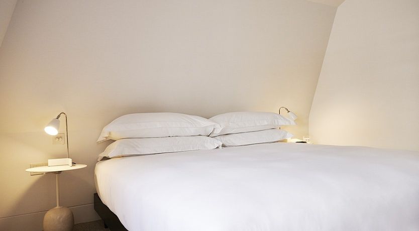 Photo of Follow the Sunset