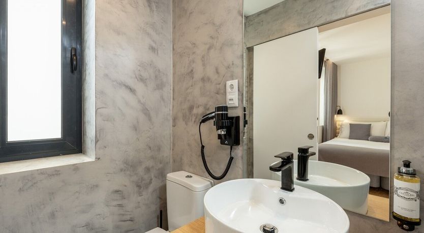 Photo of Port Lover's Pad