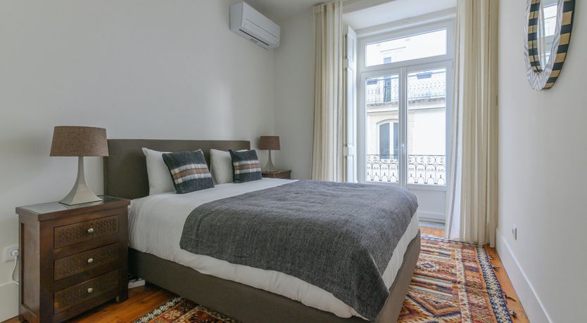 Photo of Heartstring's Pull