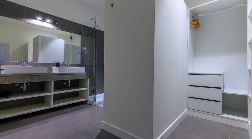 Photo of Heartstring's Pull