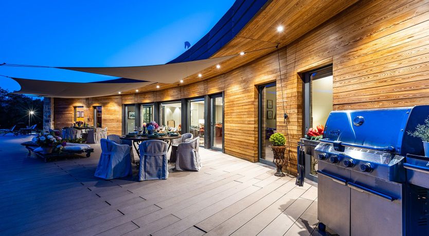 Photo of Green Stables