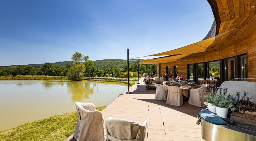 Photo of Green Stables