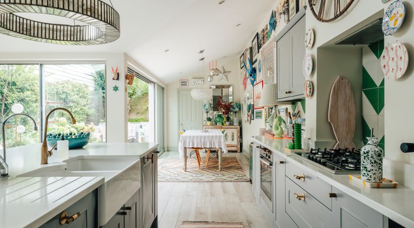 Photo of The Colourful Family