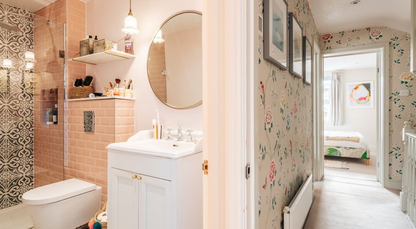 Photo of The Colourful Family