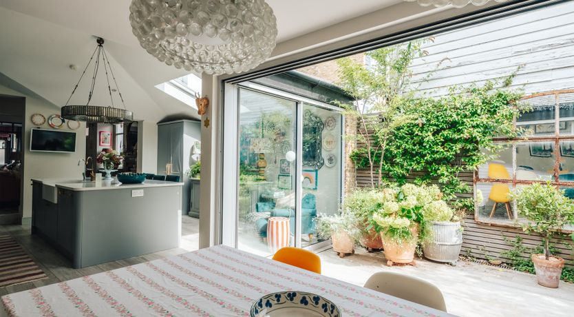 Photo of The Colourful Family