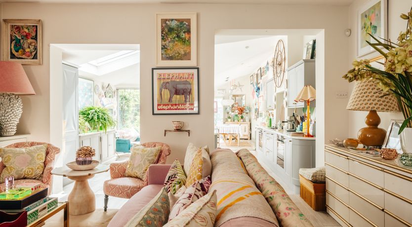 Photo of The Colourful Family