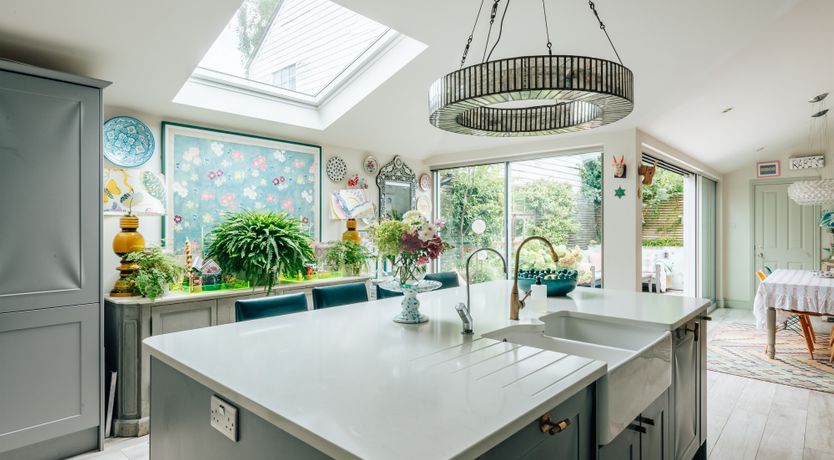 Photo of The Colourful Family