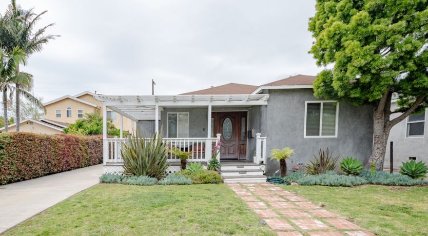 Photo of The Lepidopterist