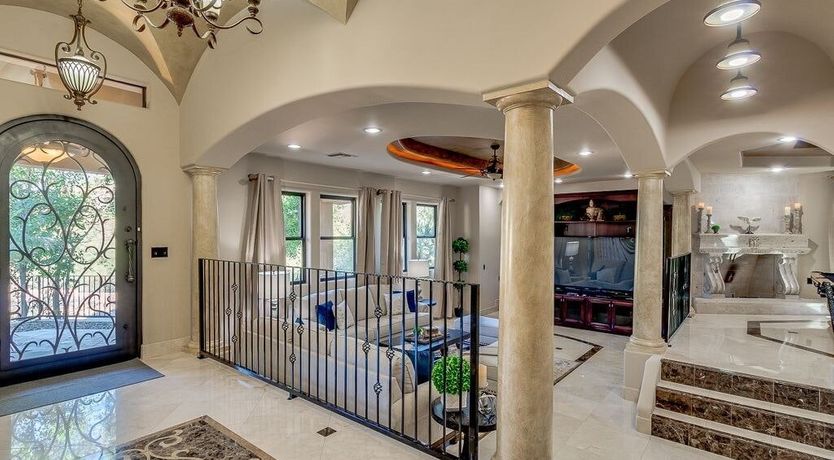 Photo of Living Large