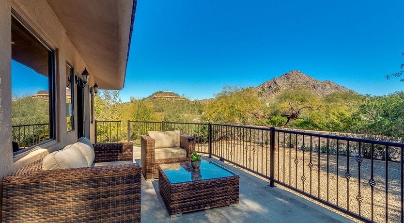 Photo of Living Large