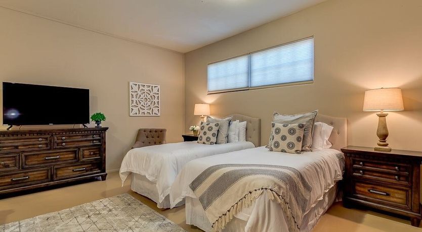 Photo of Living Large