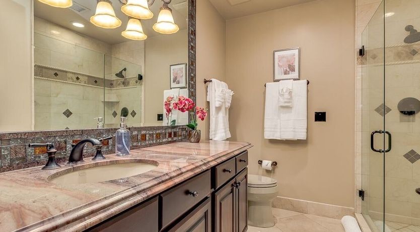 Photo of Living Large