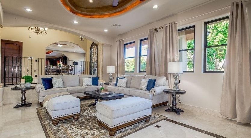 Photo of Living Large