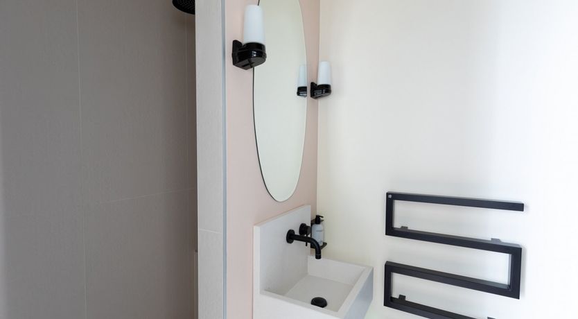 Photo of Peeking Bunny