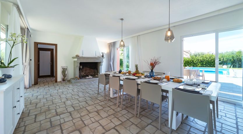 Photo of Rural Regale