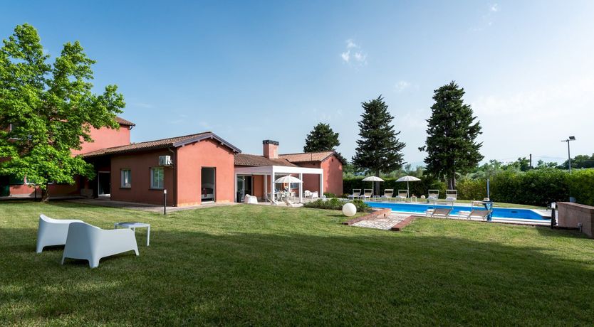 Photo of Rural Regale