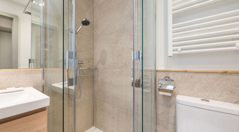 Photo of High End & Central