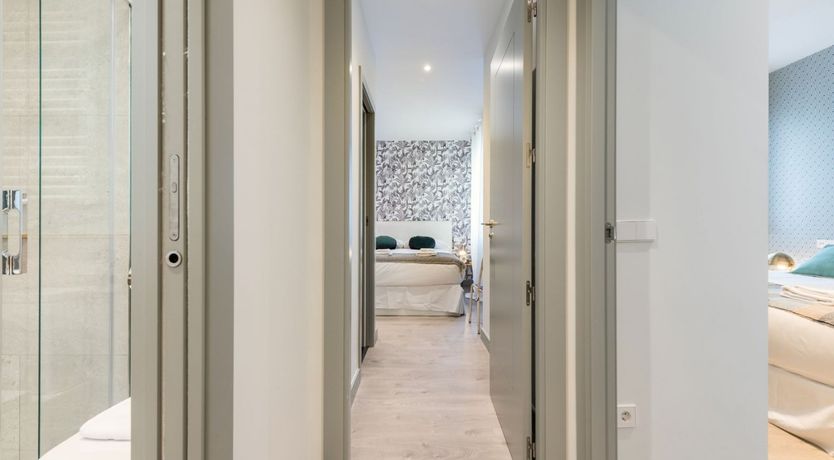 Photo of High End & Central