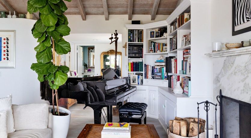 Photo of Paradise Laguna Beach