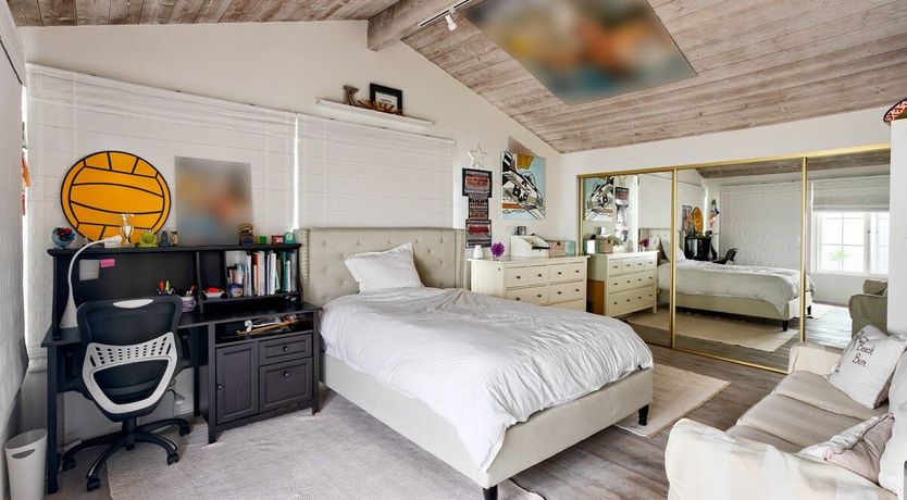 Photo of Paradise Laguna Beach