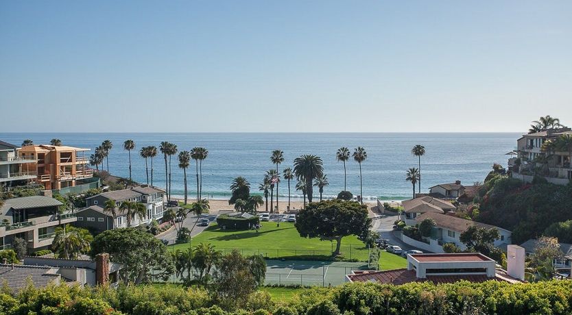 Photo of Paradise Laguna Beach