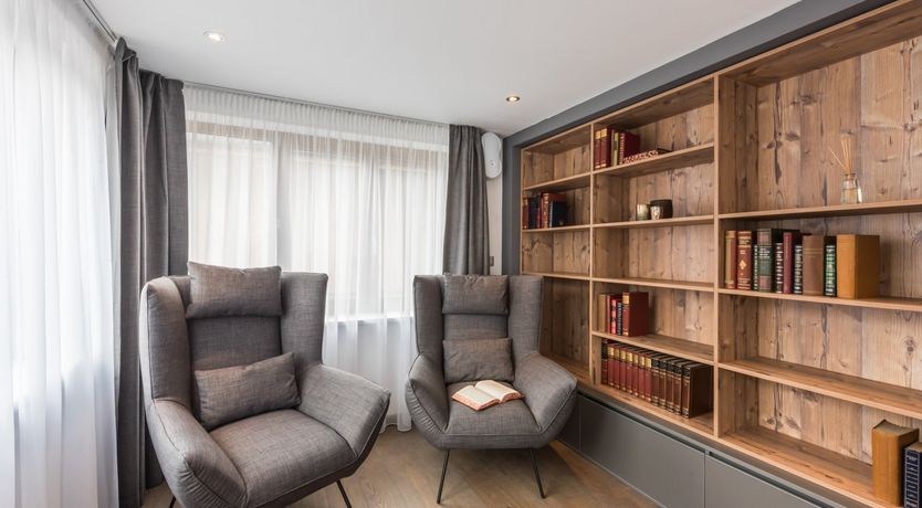 Photo of Western Pine