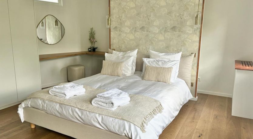 Photo of Panthéon Poolside