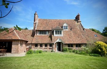 Tudor Grace Holiday Cottage