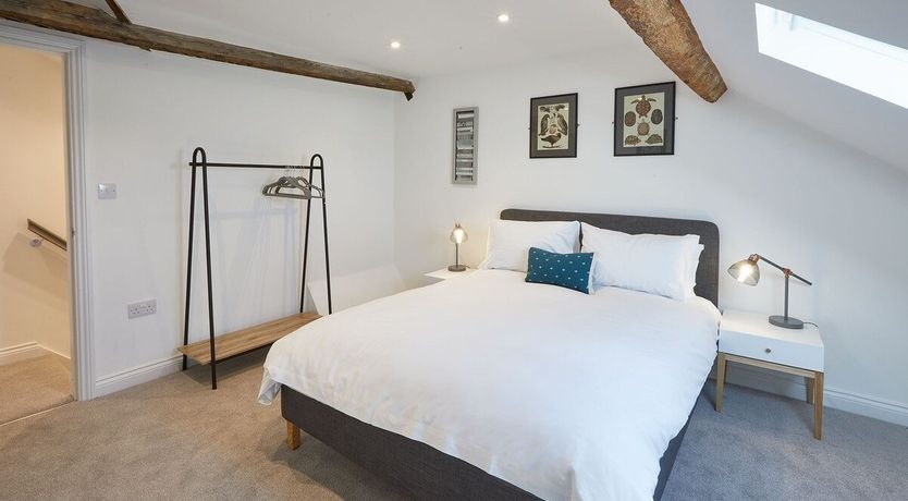 Photo of Glistening Light