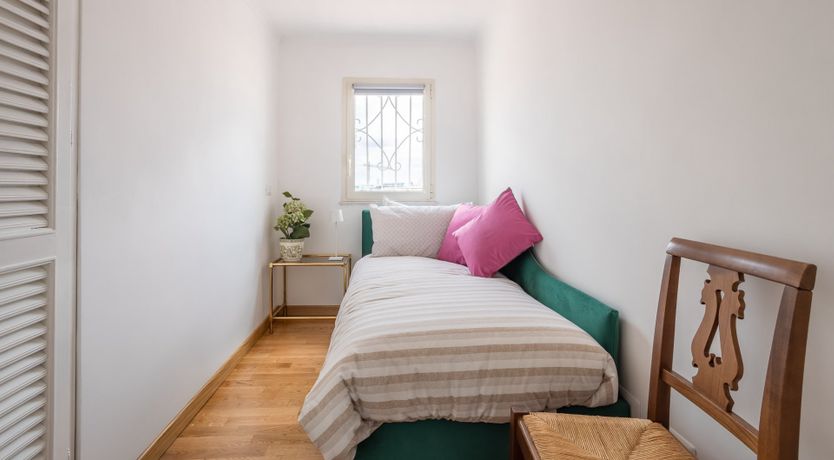 Photo of Frieze Frame