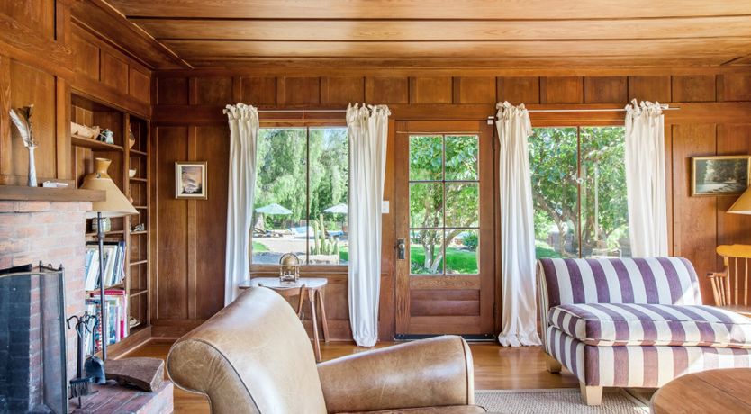 Photo of The Pepper Tree