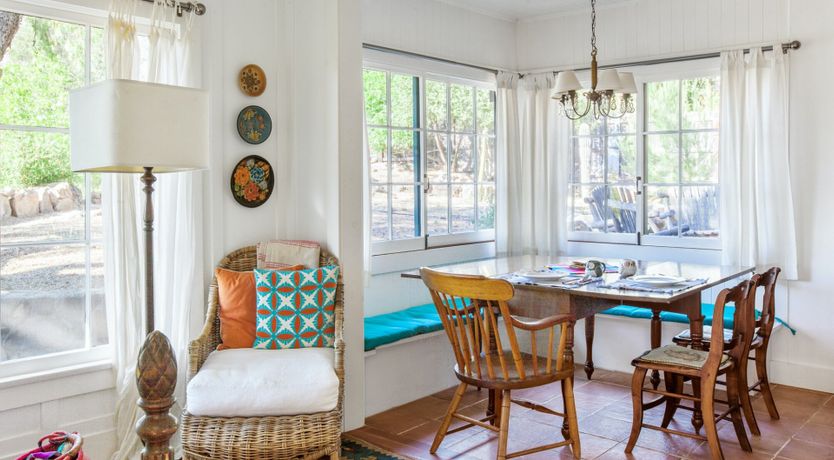 Photo of The Pepper Tree